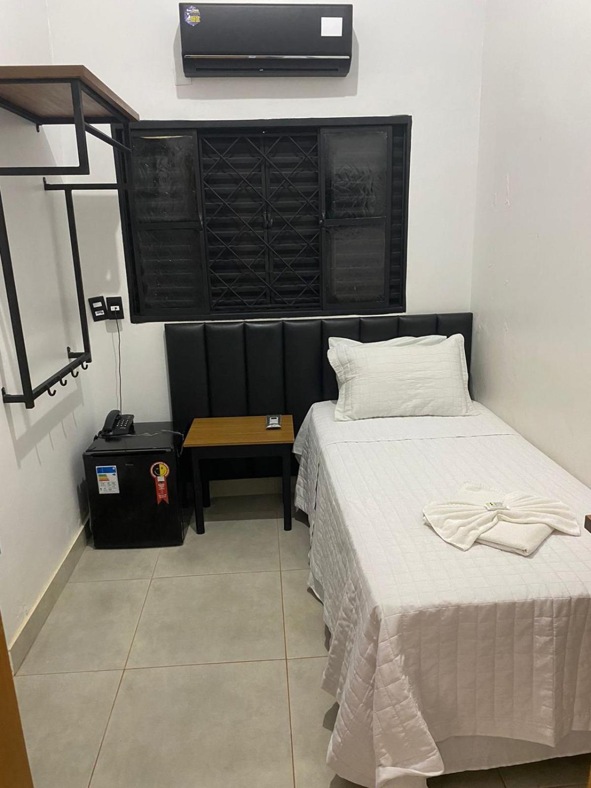 Hotel Avenida Plaza Querencia  Экстерьер фото